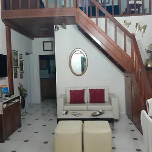Casa Matzurana , Κουνουπιδιανά Ελλάδα