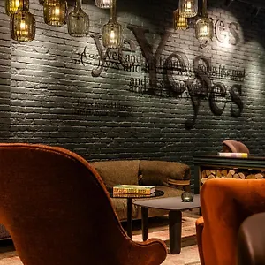**** Hotel One Irland